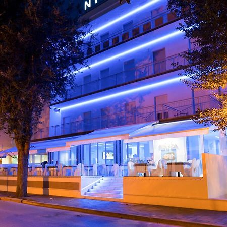 Hotel Ninfea Cattolica Ngoại thất bức ảnh