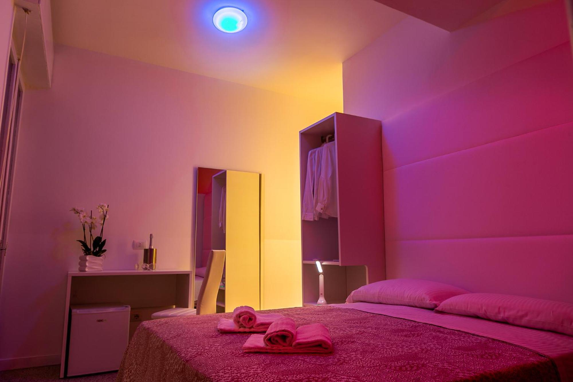 Hotel Ninfea Cattolica Ngoại thất bức ảnh