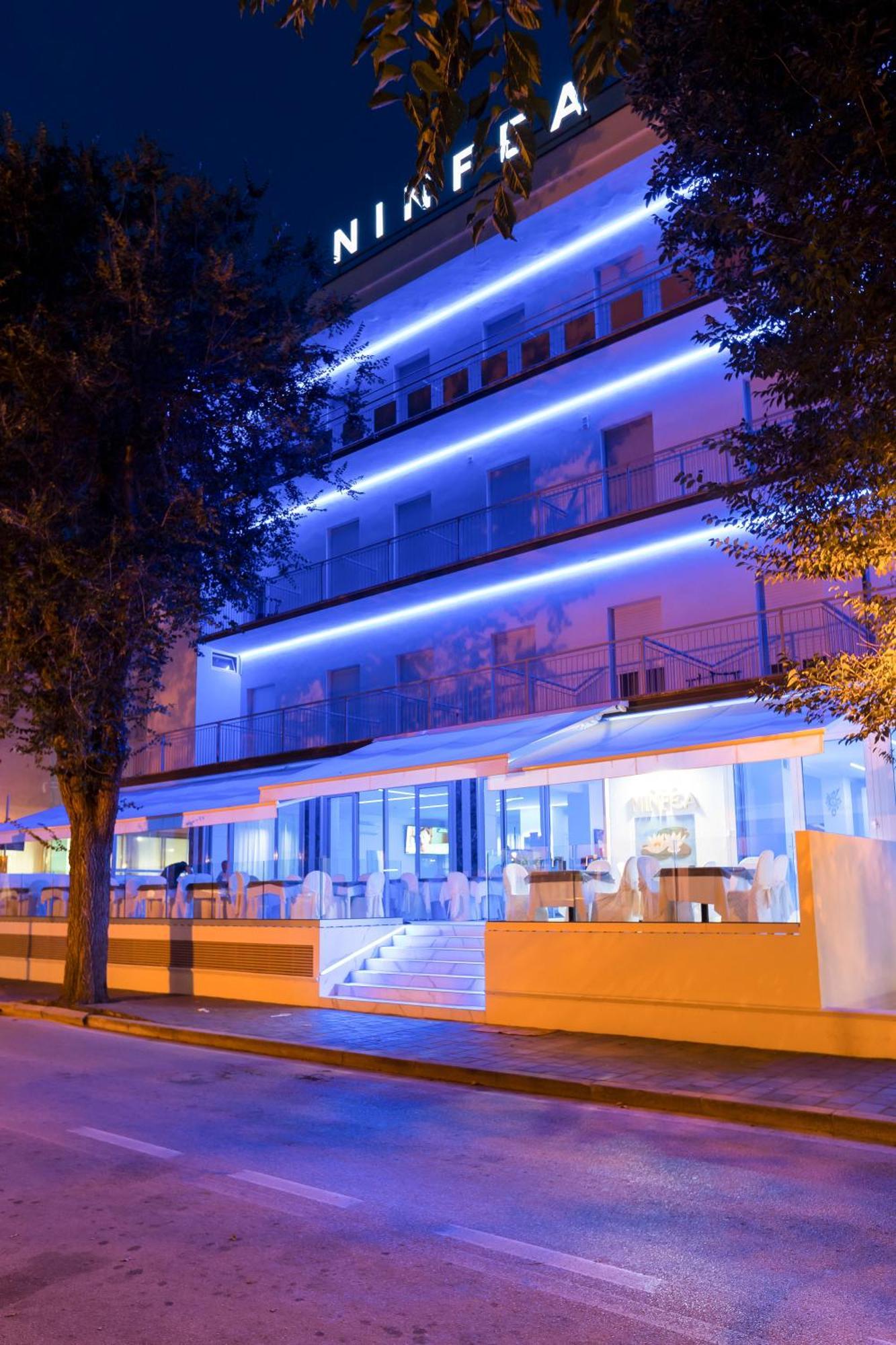 Hotel Ninfea Cattolica Ngoại thất bức ảnh